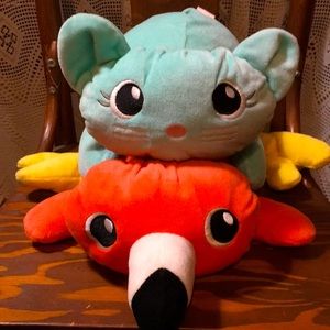 2 Animal Adventure plushy toys flamingo/cat
